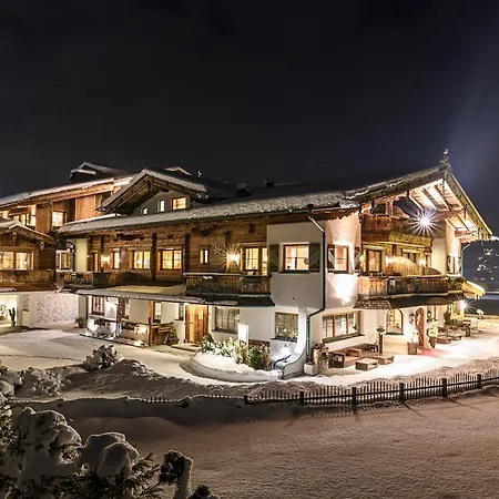 Aparthotel Stacherhof Fügen