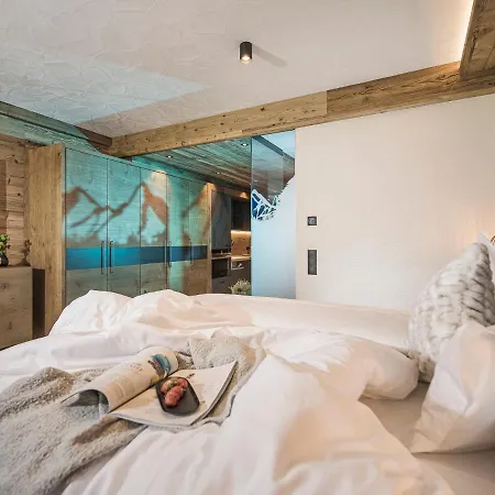 Stacherhof Aparthotel Fügen