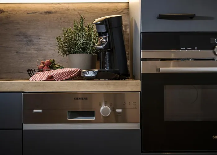 Stacherhof Aparthotel Fuegen