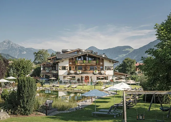 Stacherhof Aparthotel Fuegen